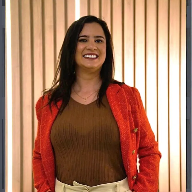 Dra Nayane Moreno